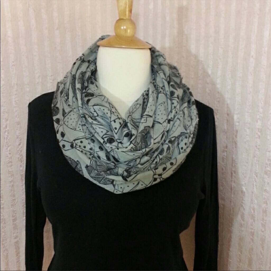 Bow Infinity Scarf